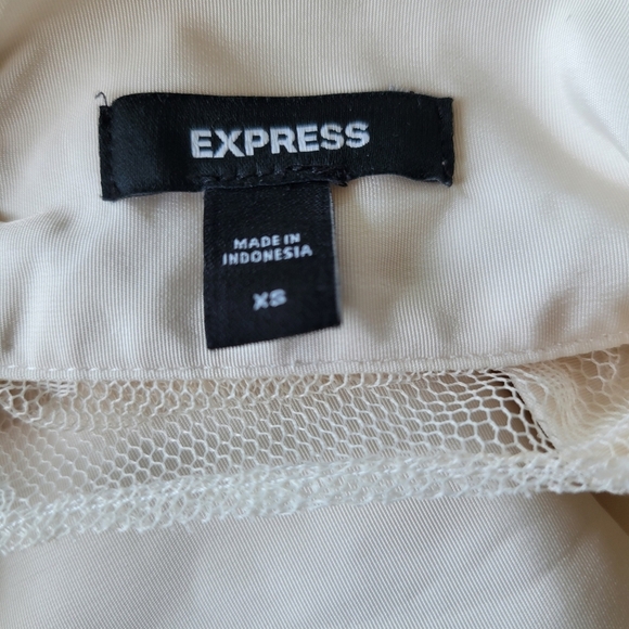 Express Tulle Polka Dot Tie Mock Neck Puff Sleeve Top Cream XS - Picture 5 of 11